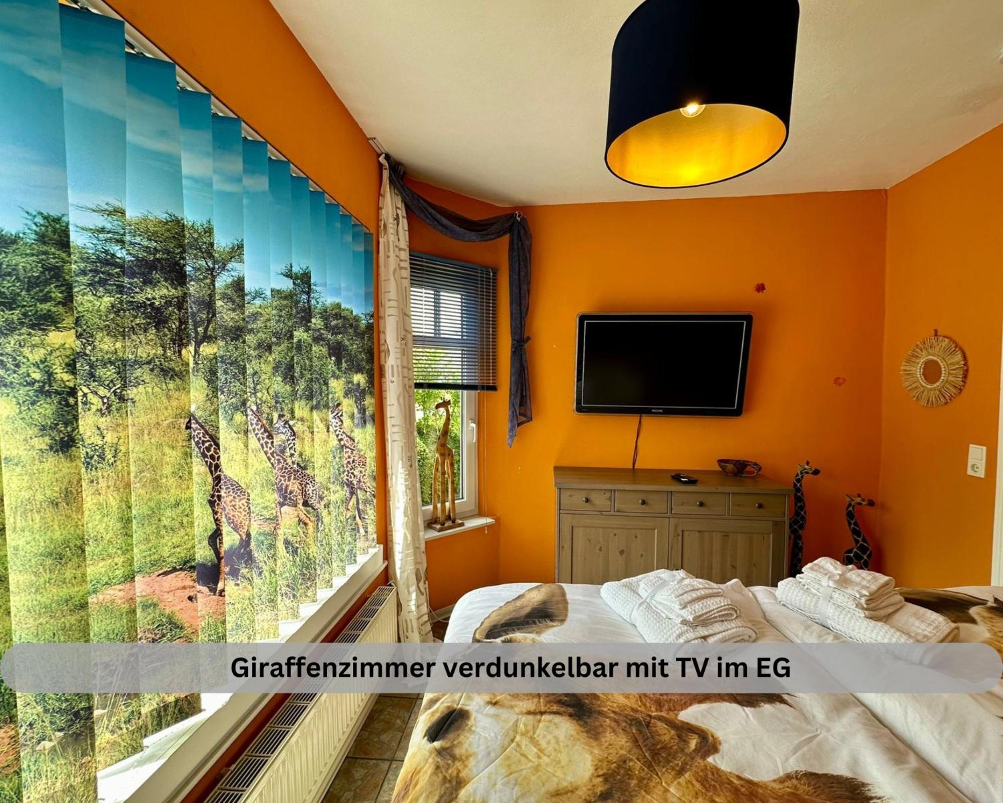 Lodge Of Africa - Einzigartige Themenzimmer, Eingezaeunten Garten, Sauna, Whirlpool & Kamin, Hunde Willkommen, Gasgrill, Voll Ausgestattete Kueche, Grosser Essbereich, Hamburg & Stade In Der Naehe Twielenfleth Bagian luar foto
